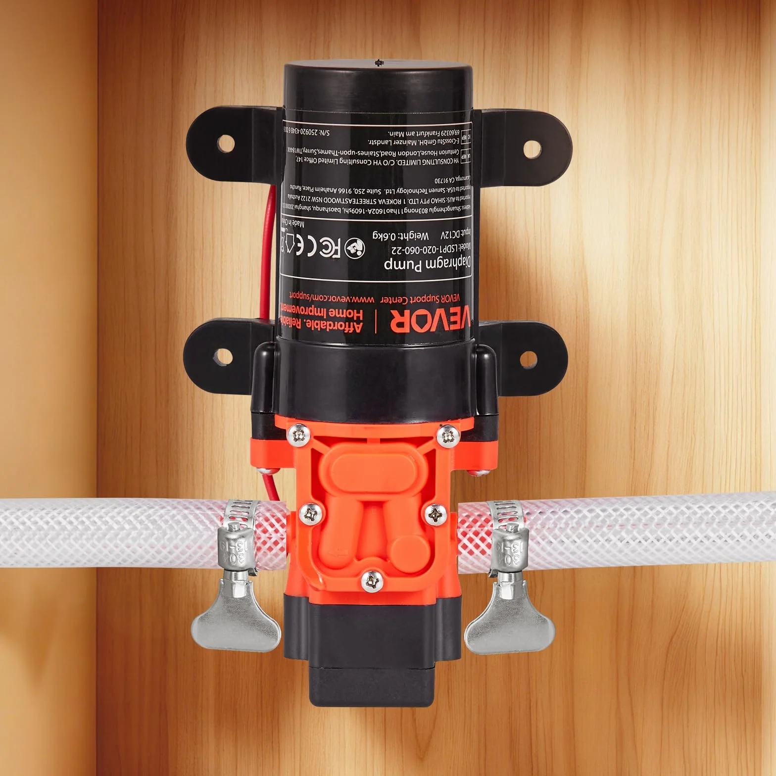 VEVOR Pompa membranowa, 12 V DC, 4,5 l/min, samozasysająca, 2-komorowa, membranowa pompa wodna z 2 zaciskami do węża, maks. ciśnienie 5,5 bar, cicha praca, do przyczep kempingowych, łodzi, nawadniania