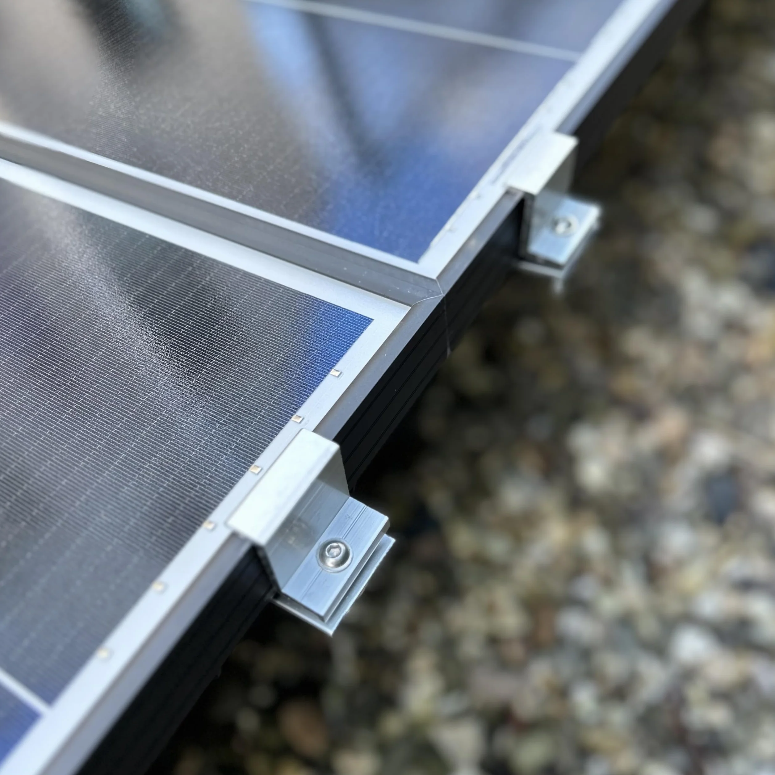 NELI Zestaw 4 uchwytów (zacisk końcowy) do modułu solarnego/PV, zacisk mocujący, zacisk solarny, uchwyt PV, uchwyt modułowy (35 mm)