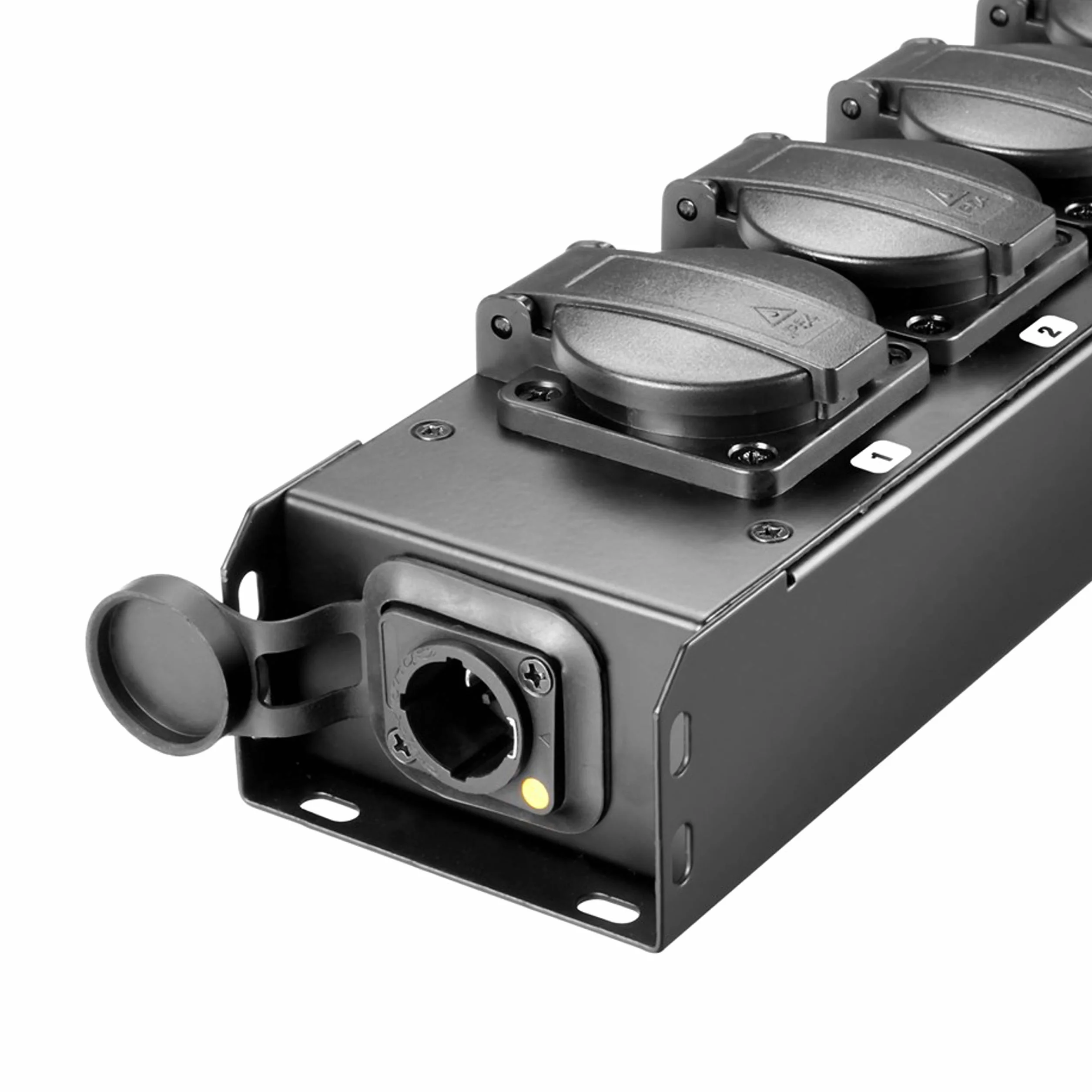 Adam Hall Cables PRO PORT 4 T rozdzielacz prądu 4 x IP54 Schuko out & IP65 in/out
