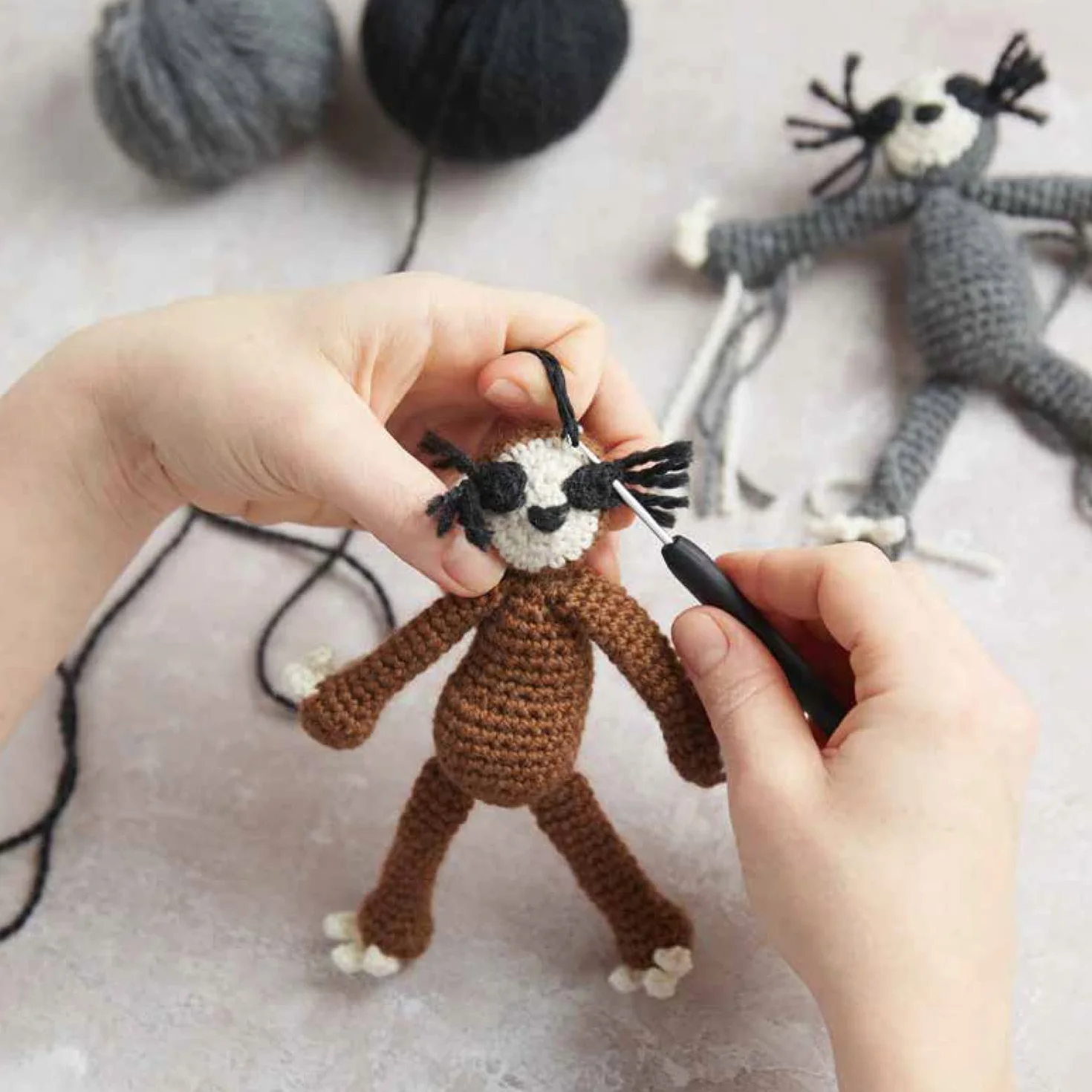 How to Crochet Animals: Wild: 25 mini menagerie patterns