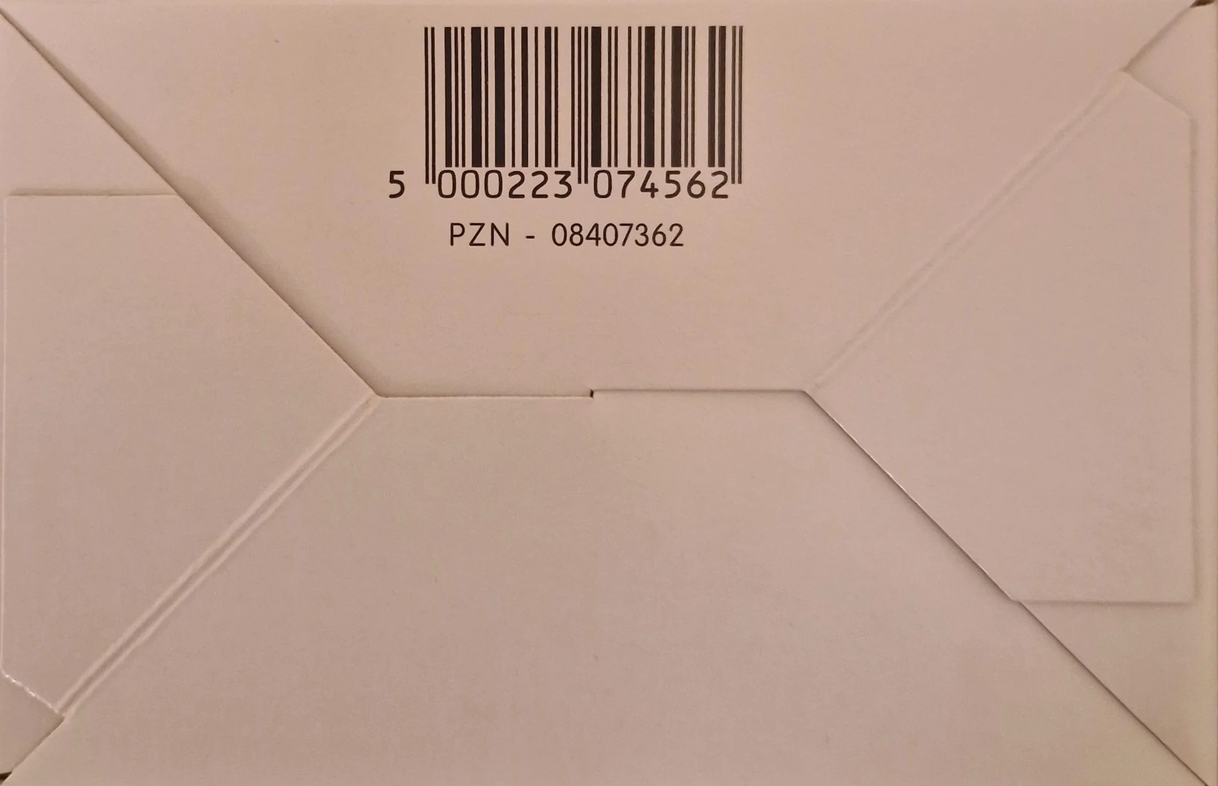 7456 opatrunek, 5 cm x 5 cm (opakowanie 50 szt.)