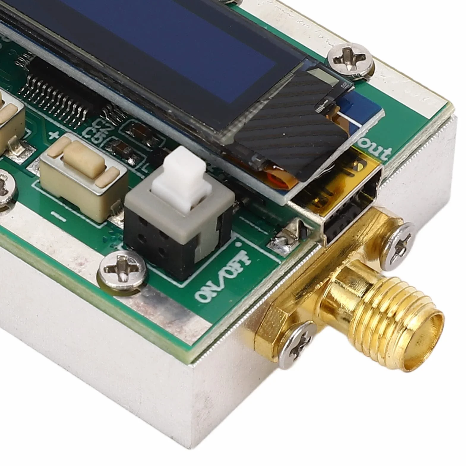 Cyfrowy moduł Tłumika RF 1-3800 MHz Tłumik RF Programowalny Tłumik RF ze Stopniem Cofania Obudowa CNC Sterowanie za pomocą Komputera PC 5 V
