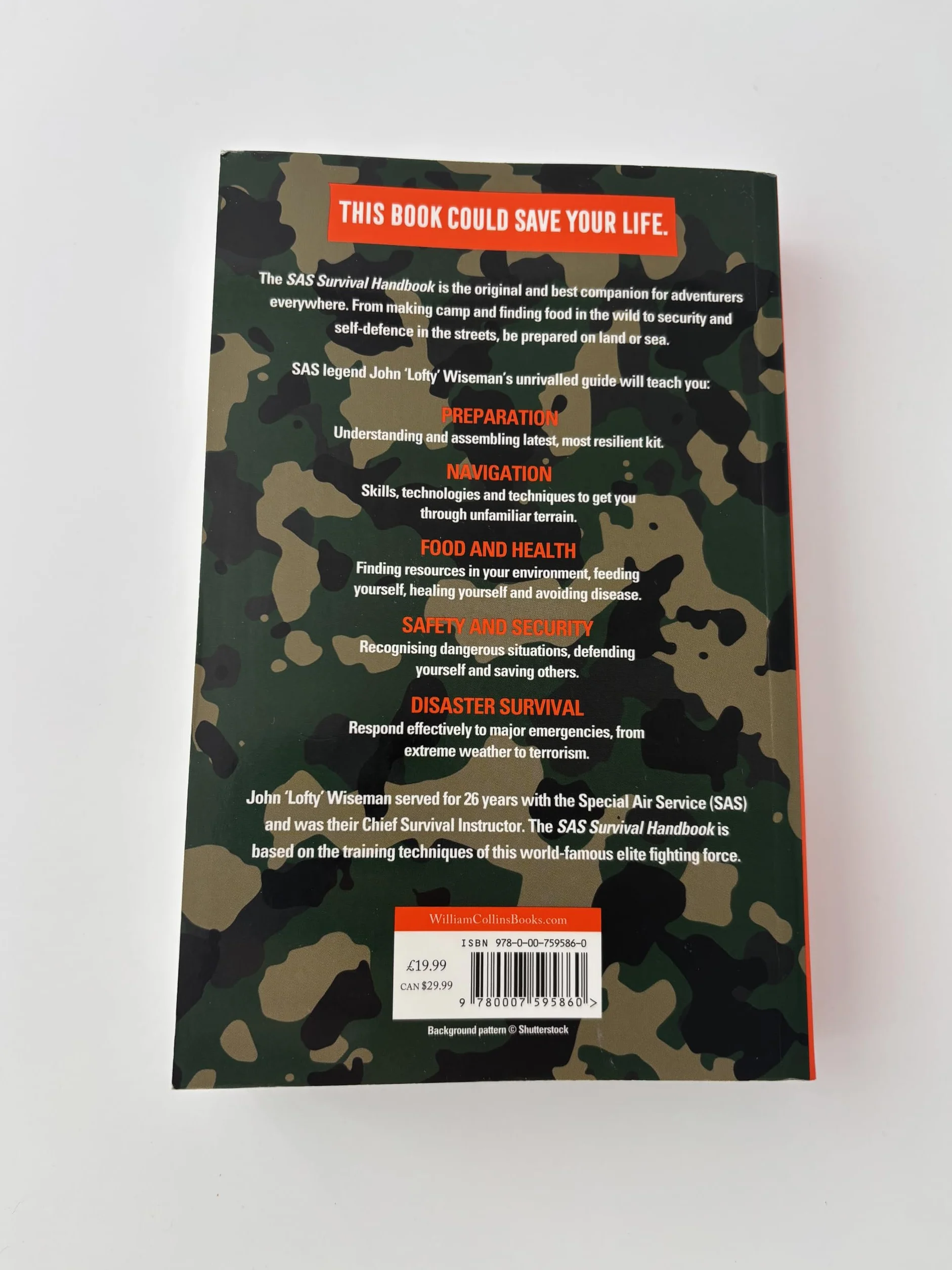 SAS Survival Guide: How to Survive in the Wild, on Land or Sea