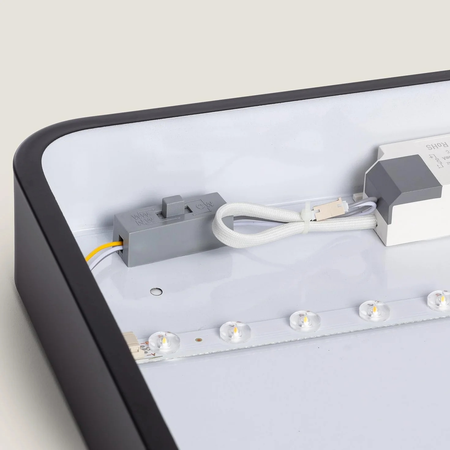 LEDKIA LIGHTING Plafon LED 30W Prostokątny z Drewna i Aluminium 625x425mm CCT Semi-Dari Czarny